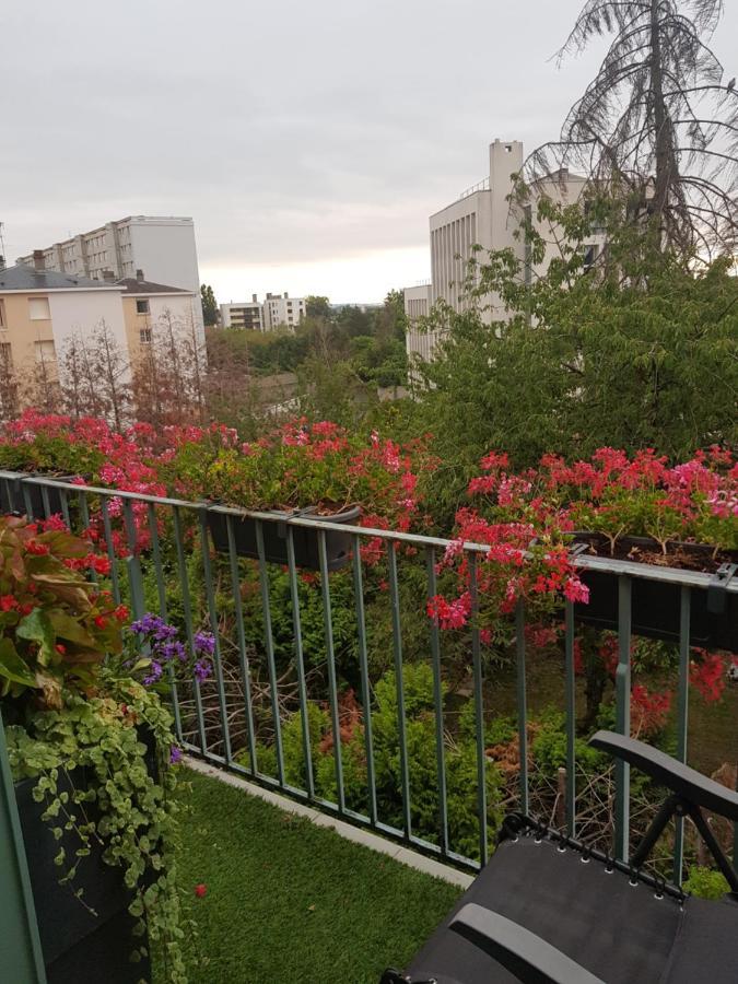 Chambres A Louer Dans Appartement Balcon - Wifi - Parking Gratuit Nevers Ngoại thất bức ảnh